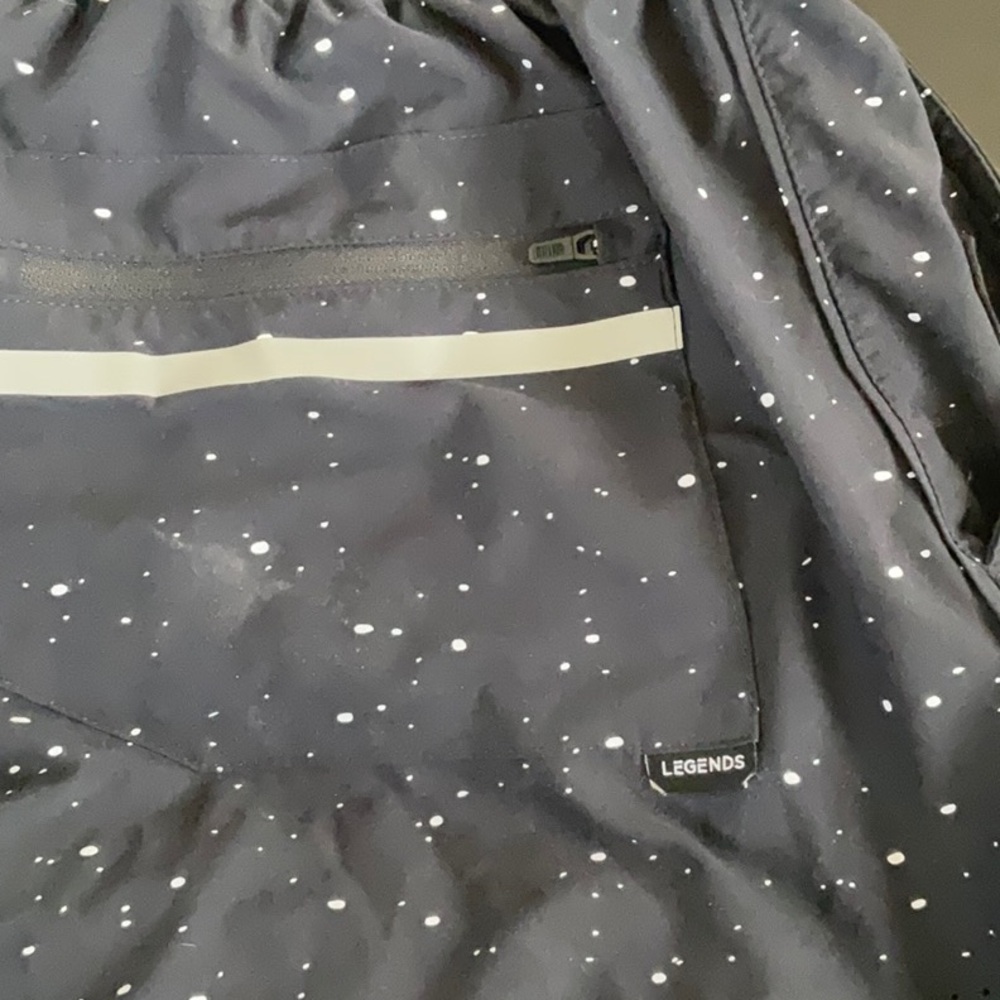 Legend men’s Luka linerless shorts in black splatter. Size large. - Picture 8 of 11